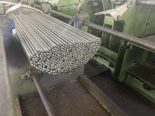 Barres rondes en acier inoxydable X40Cr13 étirées, rectifiées, polies AISI 420 EN 1.4031