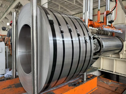 Bande matérielle de SUS632 PH15.7 Mo Cold Rolled Stainless Steel dans la bobine